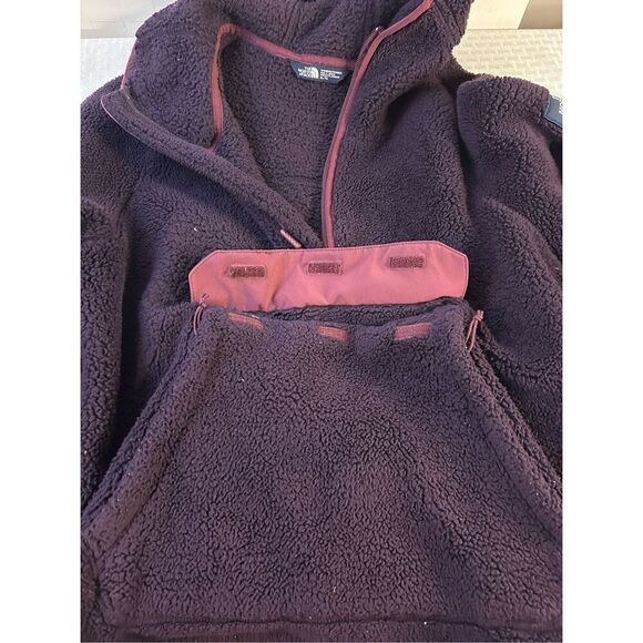North Face Sherpa cozy Pull Over  1/4 zip xl purples Jacket - Picture 6 of 10